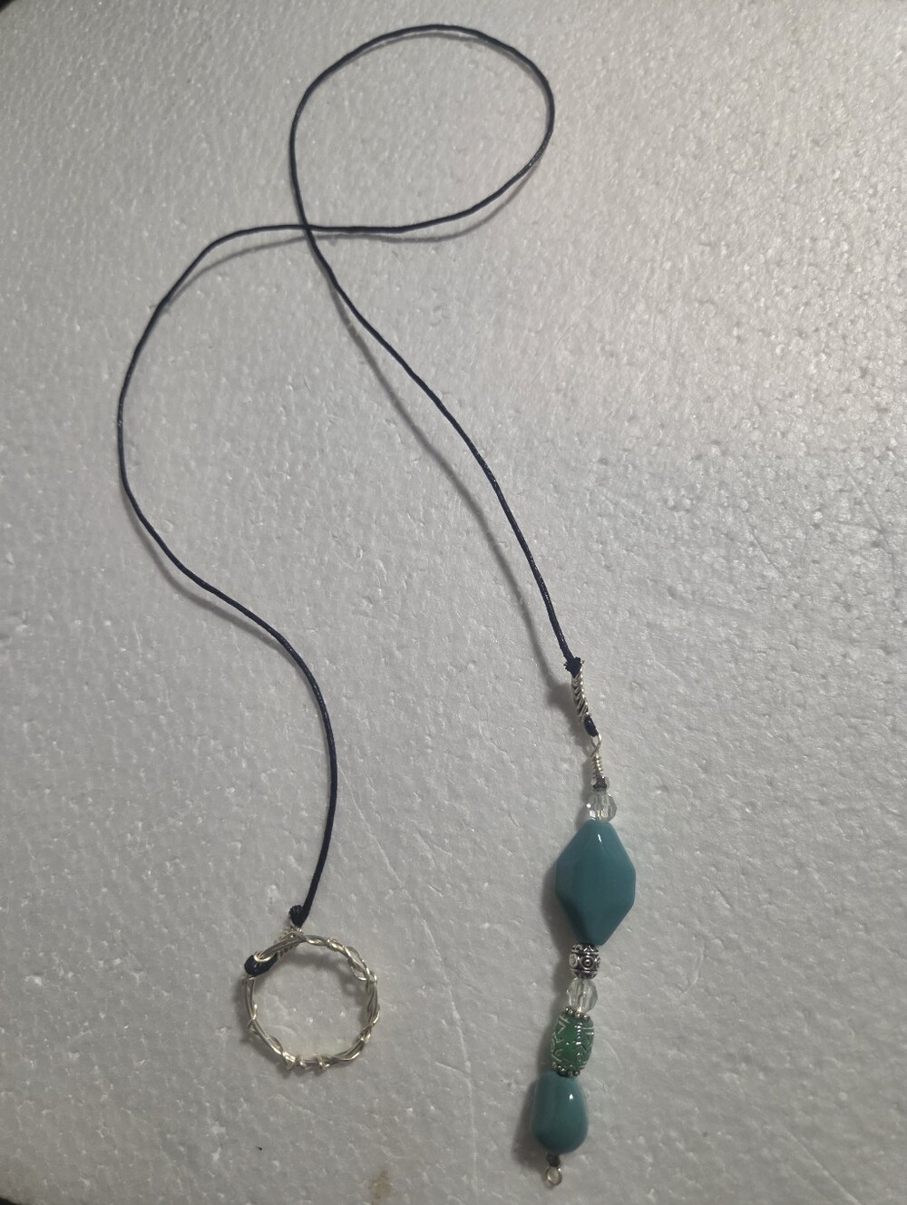 Handcrafted Turquoise Bead Lariat Pendant - Minimal Women's Jewelry